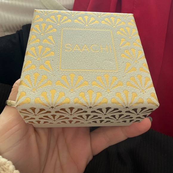 Elegant Multi-Color Bracelet Set - Picture 3 of 3